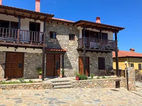 Melofegaro Guesthouse - Image 1