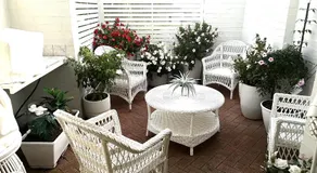 Raffertys Resort Lakeside Terrace Plus 4 Star - Image 2