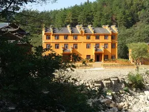 Meiling Mountain Villa - Image 4