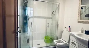 Quarto privado num apartamento partilhado - Image 5