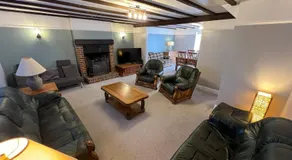 Modern Tudor home, sea views - Image 3