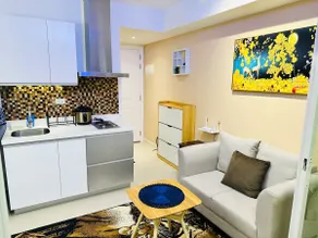 We Vibe, Azure Urban Resort Residences - Image 2