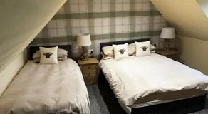 The Bee Hive Hotel - Image 5