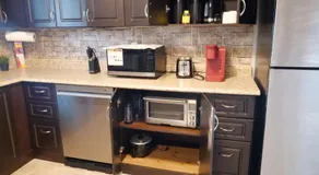 Entire Unique Apartment - Image 5
