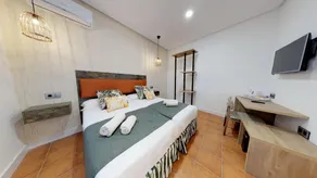 Hostal Boutique La Española - Image 2