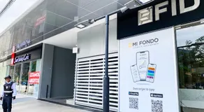 Depa de lujo con piscina y GYM cerca al Mall San Marino - Image 5