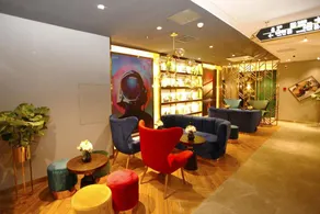 One Hotel - Image 2