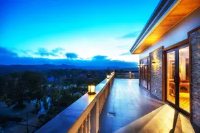 KNN Luxury Hill - Image 2