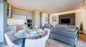 MyFlat Sunset Beach77 Premium Apartment - Image 2