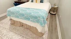 Camellias Haven Cozy New Reno 2Bed Apt with Pool, 40 Min to ATL - Image 2