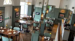 The Beach Hotel - Image 3