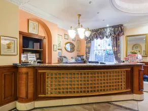 Pembridge Palace Hotel - Image 4