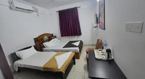 Roys Arcade serviced appartment - Image 4