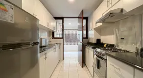 Modern Dalias Miraflores Apartment by Geko - Image 2