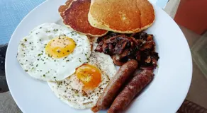 Mashusha Bed & Breakfast - Image 5