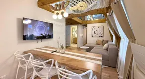 Architect Renovated Family Duplex 4 bedrooms Opéra Lafayette AC 9p CCTV in Common Areas - Image 2