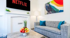 Contractor Friendly - Sleeps 7 - Fast WiFi - Near A50 - Image 3