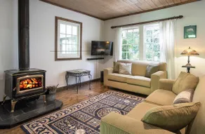 Winter Rose - gorgeous gardens sleeps 5 - Image 2