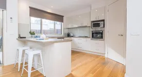 Freda Beach Haven - Image 5