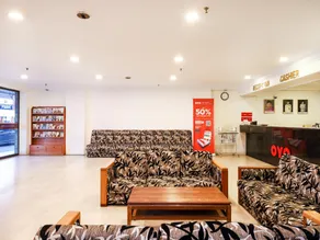 OYO 11342 Liwah Hotel - Image 2
