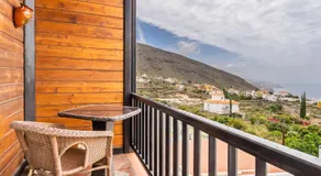 Voll ausgestattetes Ferienhaus mit Grill, privatem Pool und Garten | Perfekt für die Arbeit von Zuhause - Image 3