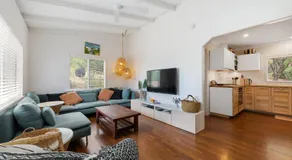 Peaceful and Renovated Original Beach House with Sweeping Views of Gracetown - Image 2