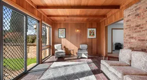 New family sized Bowral sanctuary with fireplace - Image 5