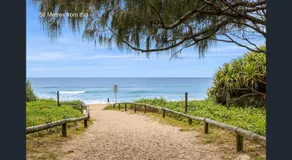 Absolute Beachfront Apartment, Kawana Beach Escape - Image 3