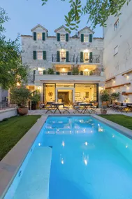 Casa Columba - Adults Only 4 Star Boutique Hotel with Outdoor Pool & Private Garden - Image 2