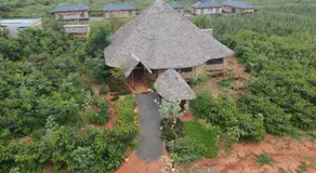 Tausa Tsavo Eco Lodge - Image 4