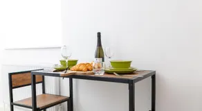 Boutique City Centre Apartments - Image 5