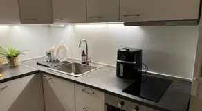 Cozy Apartment - Image 4
