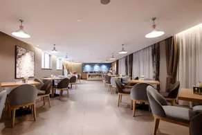 Home Inn Yinchuan Drum Tower Pedestrain Street - Image 3