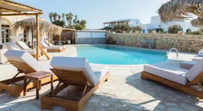 Paradise Hotel - Image 3