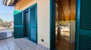 Openspace Attic Apartment with terrace, Wi-Fi - Image 3