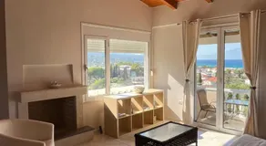 Endless Seaview Apartment A - Image 2