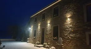 Chic Holiday Home with Garden - Image 4