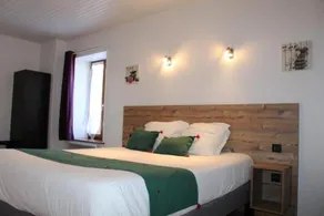 Logis Hôtel Auberge de l'Allagnonette - Image 5