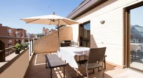 Apartamentos Adelfas - Image 4
