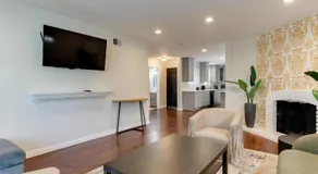 Woodland Hills Zen Modern - Image 2