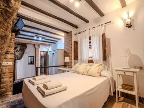 Apartment in Andalusia with Scenic Views - Image 2