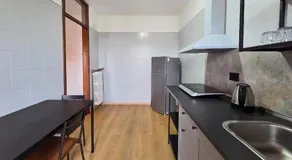 Attico con Parcheggio Privato - Image 2