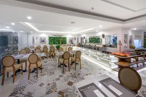 MAISON PHUONG HOTEL & APARTMENT - Image 2