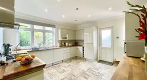Home from home - Image 3