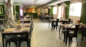 Hotel Green Park - Image 2