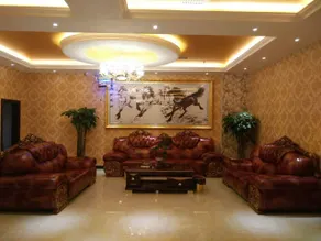 Shunming Hotel - Image 3