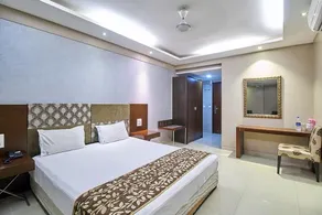 Hotel Blue Lagoon - Image 5