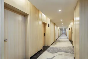 Yufeng Hotel - Image 4