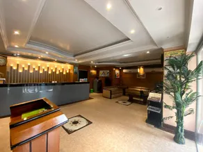 Hotel Regal Palace - Image 5
