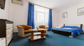 Hotel Iris - Image 2